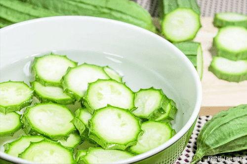 秋瓜能做啥吃的,秋瓜美食制作指南