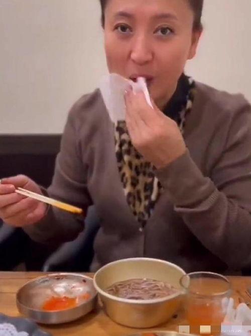 吃瓜签子哥,网络红人的崛起与影响力