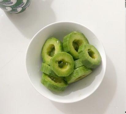 快速吃羊角瓜,美味尽享新体验