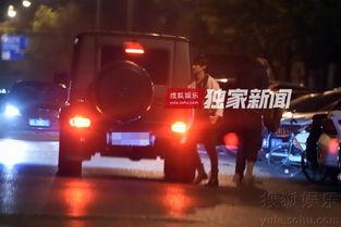 夜景吃瓜,揭秘都市夜景中的美食诱惑