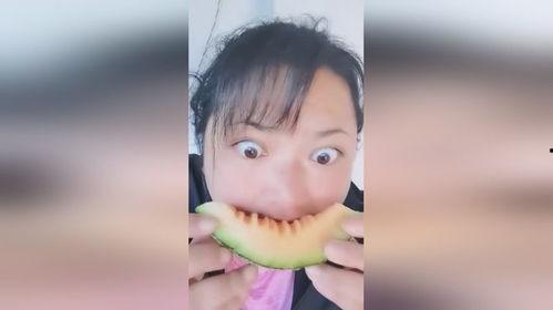 牙缝吃瓜,揭秘美食与口腔健康的微妙关系