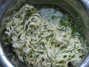 角瓜丝怎样吃,探索角瓜丝的烹饪魔法