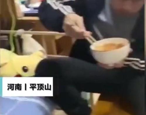 大学生失恋吃瓜视频,大学生情感纠葛背后的真实故事