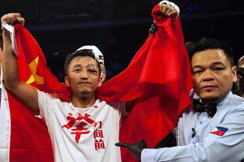 邹市明儿子吃瓜视频,萌态可掬引网友热议