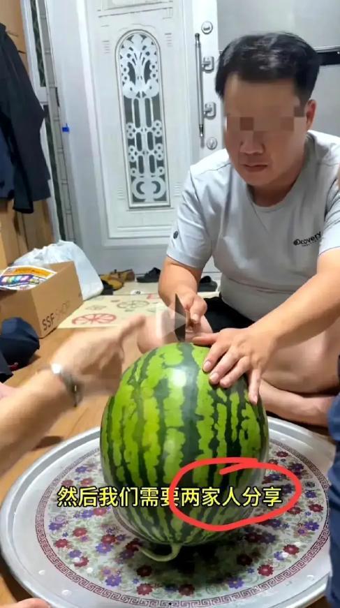 长视频吃瓜博主半个小时,揭秘长视频博主热门话题背后的真相