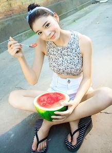 小萌妹吃瓜视频下载,揭秘娱乐圈幕后故事